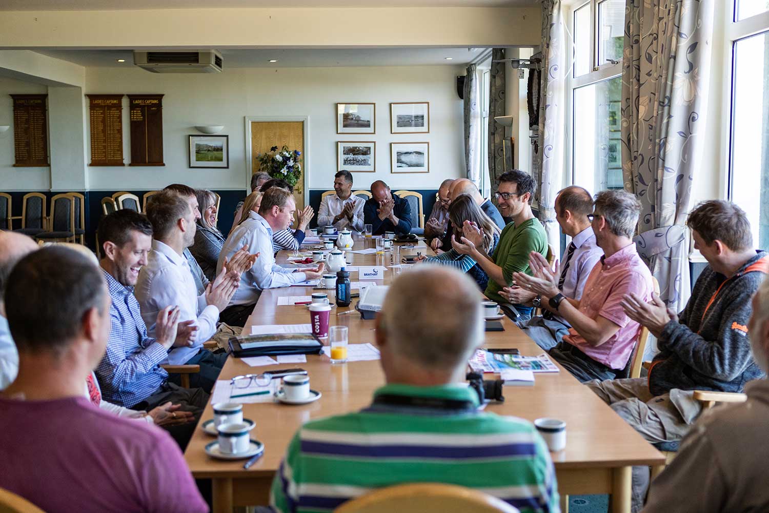 in-group-meeting-tim-farron04